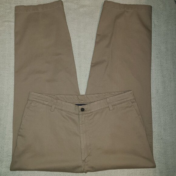 Lee Performance khakis size 36 x 30 ~ darker - Picture 2 of 4